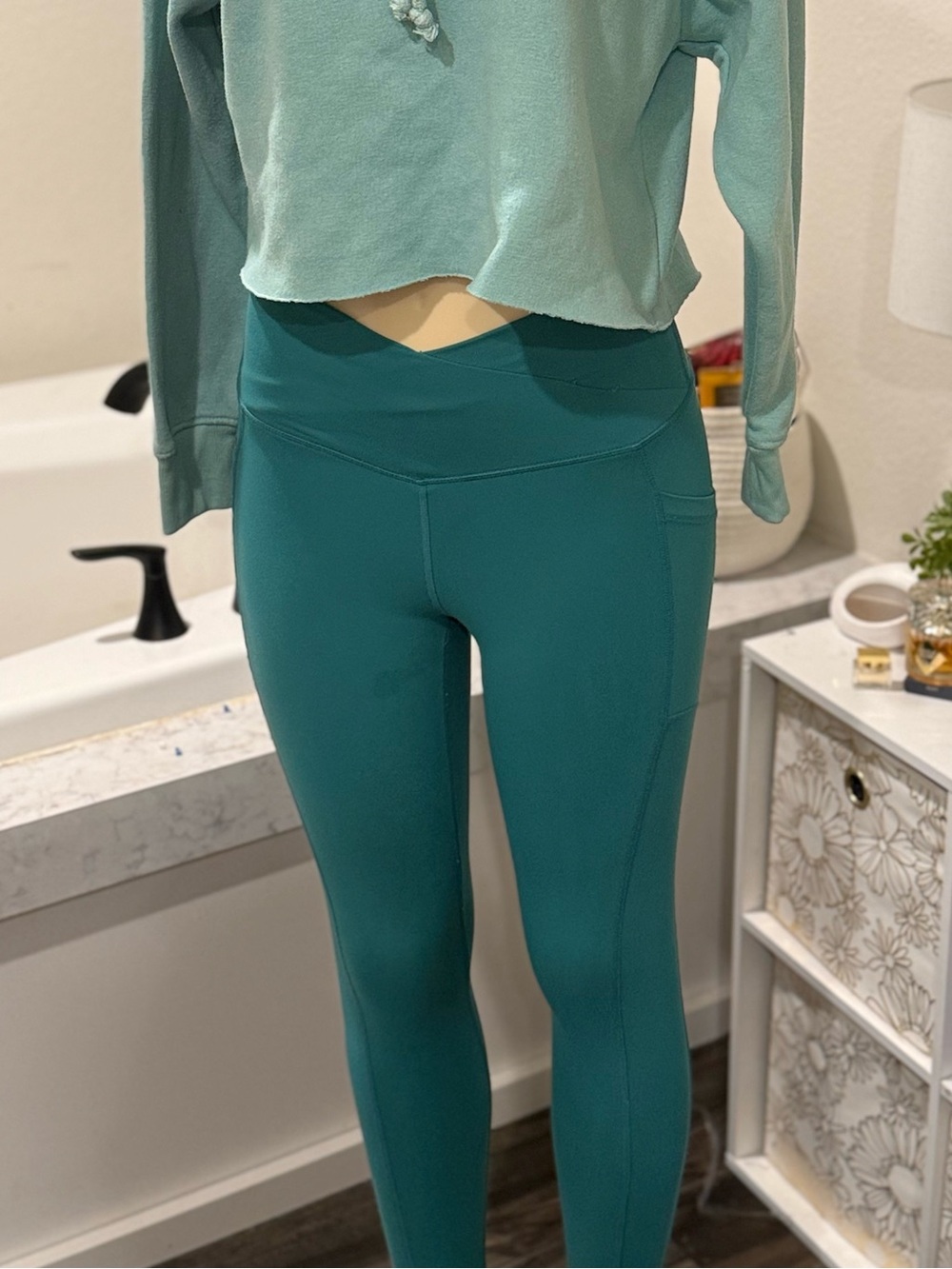 90 Degree by Reflex Teal Crossover Waist Leggings — Small